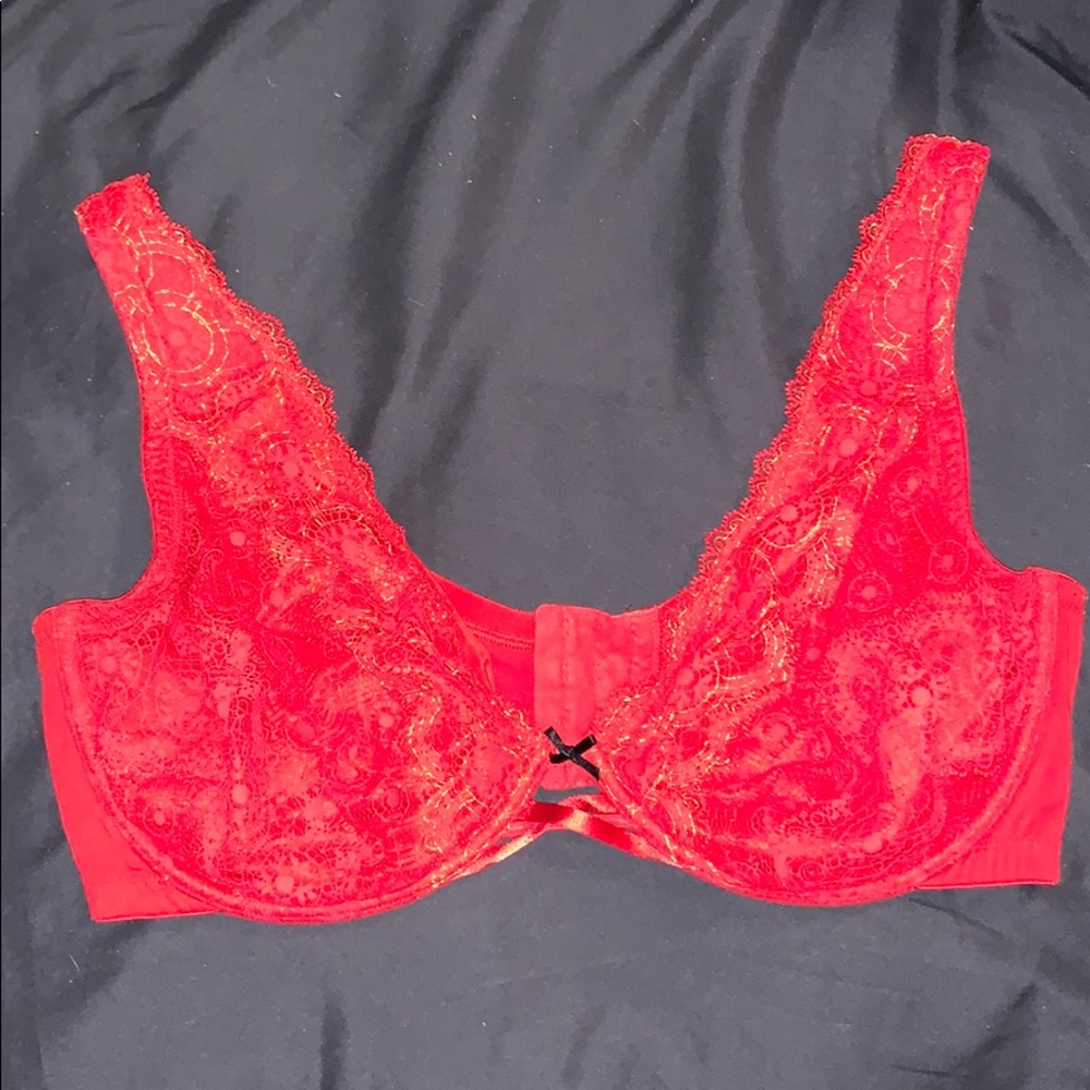 Cacique stunning red and gold bra